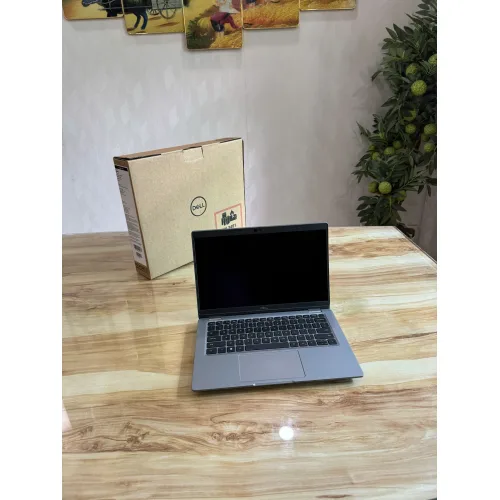 Laptop Dell Latitude 5320 i7-1165G7 | RAM 16GB | SSD 512GB | Màn hình 13.3 Inch FHD - Màu Bạc