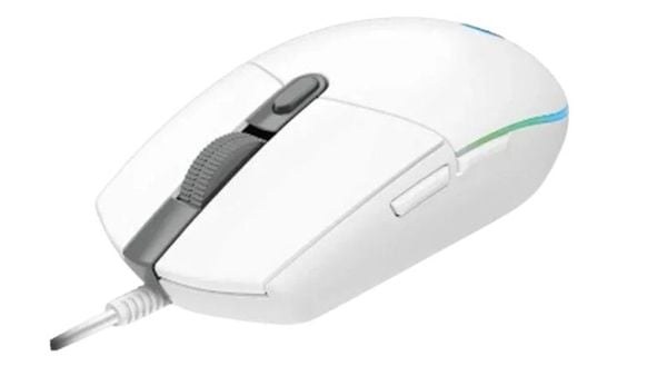 Chuột Logitech G102 Gen II Lightsync RGB Gaming tạo không gian chơi game sống động với 16,8 triệu màu RGB.
