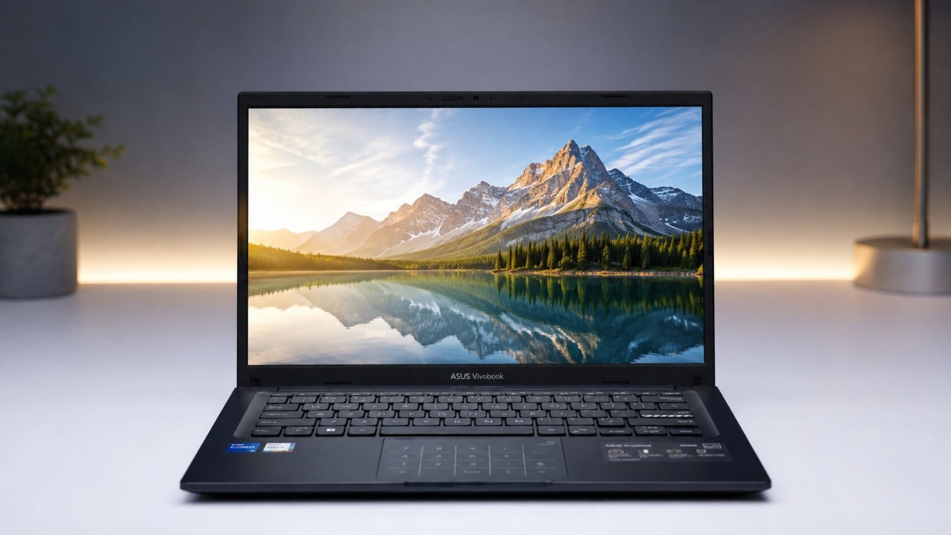 Laptop ASUS Vivobook 14 X1404VAP-V14.C58256: Sự cân bằng hoàn hảo giữa tính di động và hiệu năng ổn định