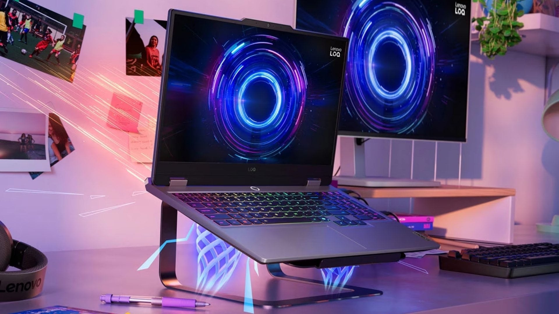 Laptop gaming Lenovo LOQ 15IRX10 - Màn hình 144Hz chuẩn màu 100% sRGB