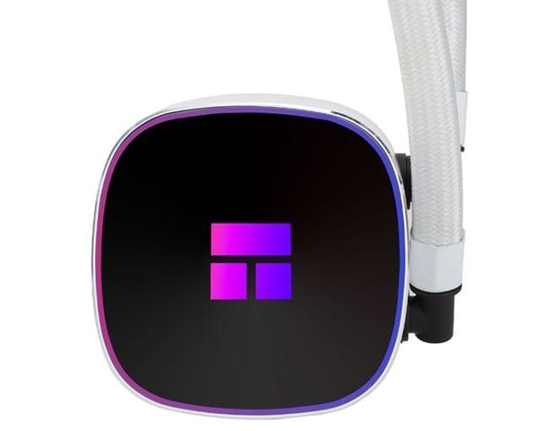 Tản nhiệt nước Cooler Master MasterLiquid Core LCD 4 inch 360 ARGB | Màn hình LCD 4 inch, ARGB, Radiator 360mm, Đen