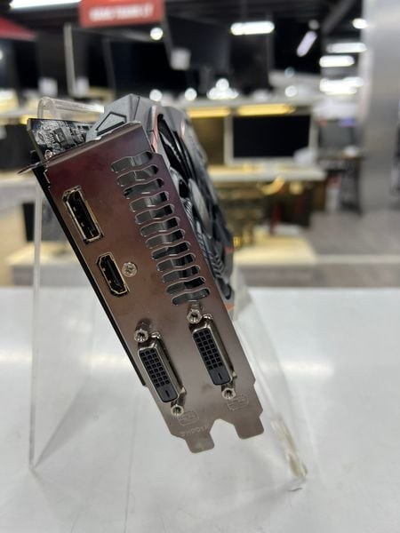 Card màn hình Card màn hình GIGABYTE GTX 1060 3GB QSD