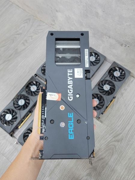 Card màn hình GIGABYTE Radeon RX 6600 EAGLE 8GB GDDR6 QSD
