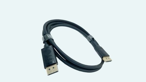 Băng thông lên đến 21.6 Gbps, hỗ trợ truyền tải tốc độ cao