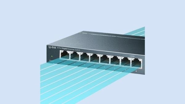 8 cổng Gigabit 10/100/1000Mbps cho phép truyền tải dữ liệu với tốc độ cao