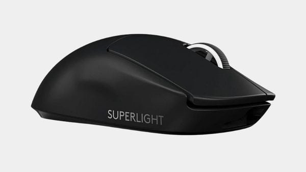 Logitech Pro X Superlight 2, hiệu suất không dây đỉnh cao, cảm biến HERO 25K.