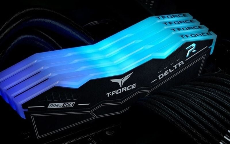 RAM TEAMGROUP 32GB DDR5 6000MHz T-Force Delta Black RGB tốc độ vượt trội