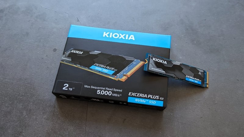 Kioxia cung cấp bảo hành 36 tháng cho ổ cứng SSD Exceria Plus G3, giúp bạn yên tâm sử dụng sản phẩm trong thời gian dài mà không lo ngại về chất lượng.