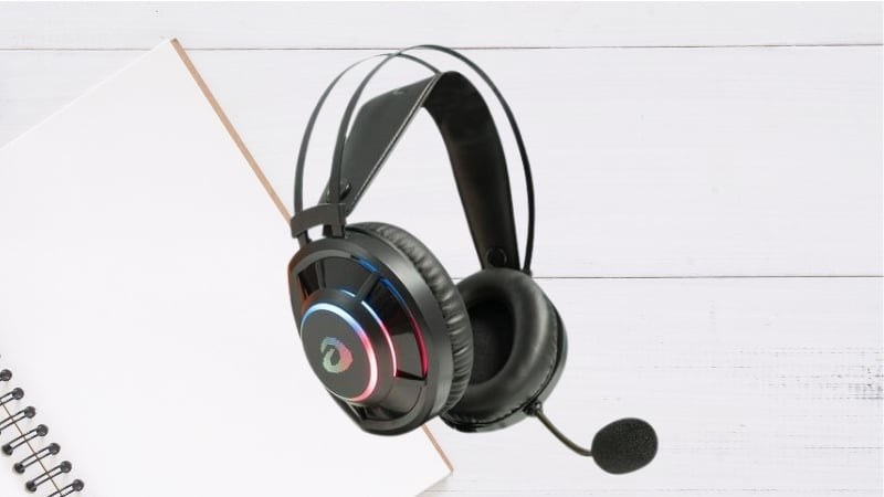 Micro của Dare-U EH469 7.1 RGB - Black có thể sử dụng rộng rãi trên nhiều nền tảng