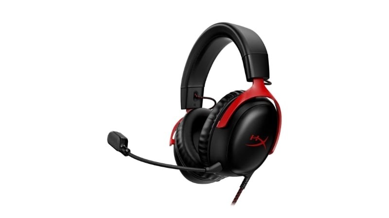 Tai nghe HyperX Cloud III có thiết kế over-ear ôm sát tai, đem lại cảm giác êm ái