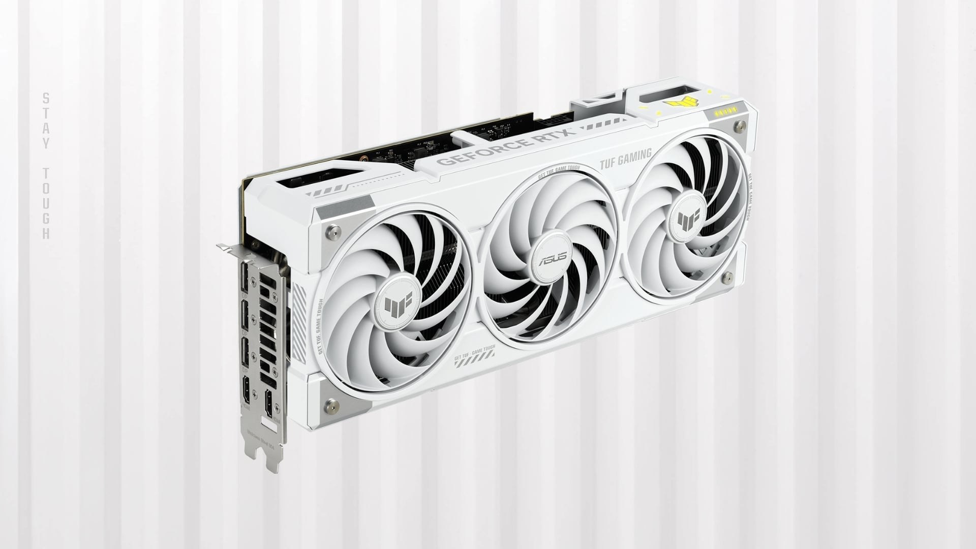 ASUS TUF Gaming GeForce RTX 5070 Ti 16GB White Edition - Hệ thống tản nhiệt cao cấp